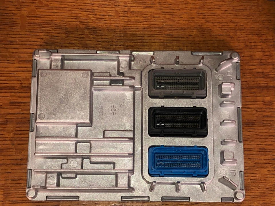全新 2016 - 2020 雪佛兰科迈罗 ECM 发动机 计算机模块 12679078 3.6L 原始设备制造商 — 第 4/4 张图片