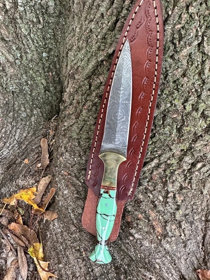 Vintage handmade Damascus double edged dagger boot knife Collectible THROWING - Image 3 of 3