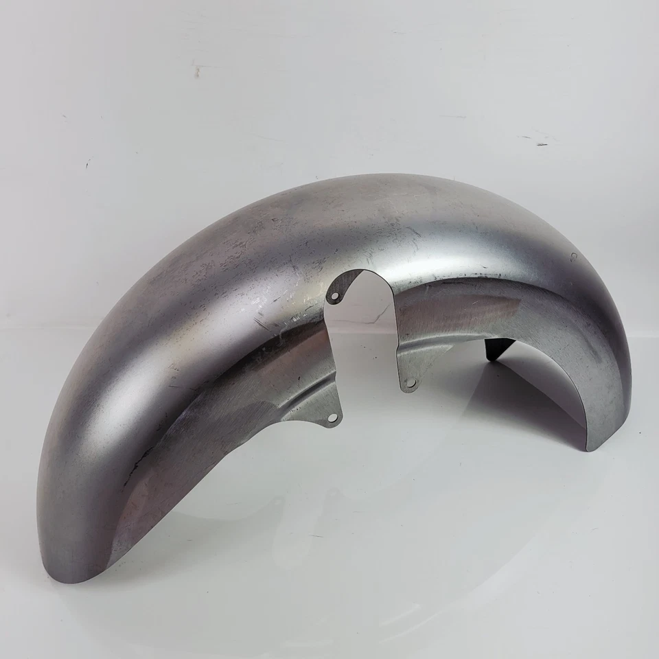 Guardabarros delantero neumático ancho EZ-8 8" tracción trasera (acero crudo) - se adapta a Harley Touring 2014-2025 Foto 2 de 4