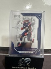 2021 Panini Chronicles Playoff Momentum Rookies Rhamondre Stevenson Patriots RC