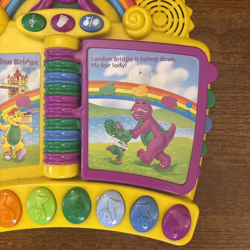 美泰巴尼音乐儿童房押韵钢琴书电子互动 2001 年。 B3 — 第 3/4 张图片