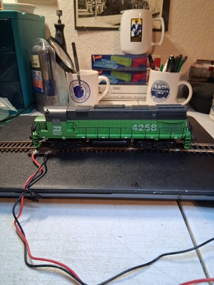 #ad #ad Atlas D.C Locomotive Burlington Northern Alco C 425 # 4258 $65.95