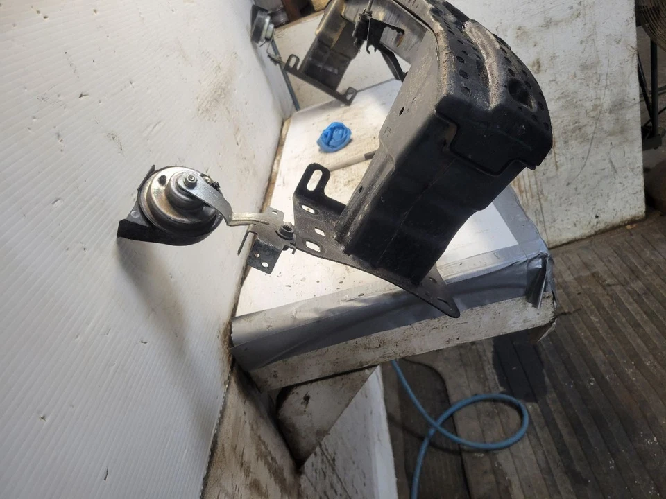 Front Bumper Reinforcement Hatchback Base Fits 15-17 GOLF 1643204 - Image 2 of 4