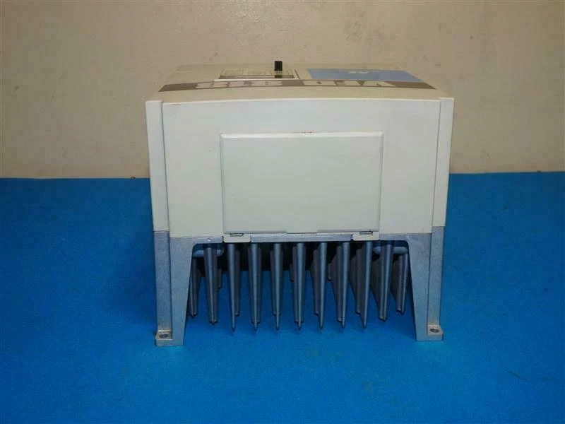 Magnetek VFD818 VFD 818-B2P2,2.2kw/3.0HP Variable Frequency Drive  - Image 4 of 4