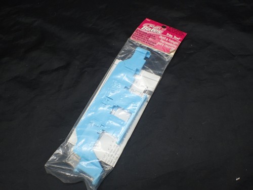 NOS Vintage Susan Bates TRIM TOOL MAKER for Tassels Fringes and Rug Yarn