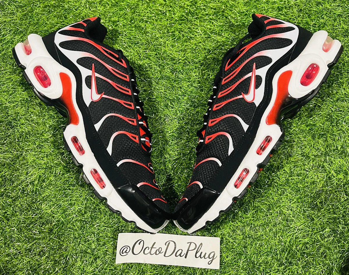 Nike TN Air Max Plus 'Black University Red White', DM0032-004