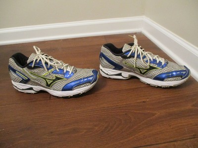 mizuno wave precision 9
