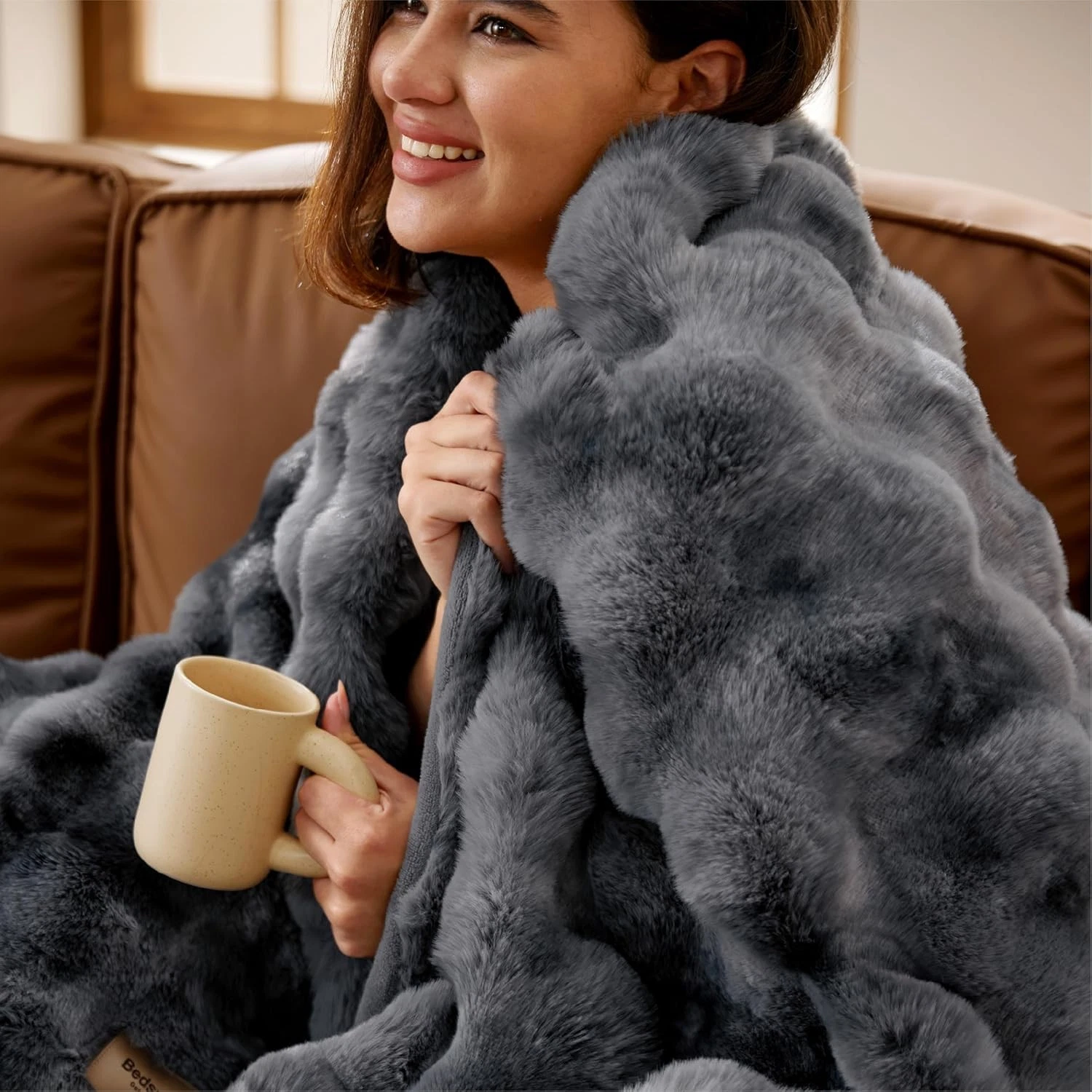 Bedsure GentleSoft Fluffy Fuzzy Throw Blanket