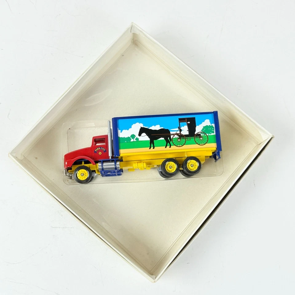 Winross Park City Horse & Buggy Truck Phyllis Austin Signed 1:64 Vintage  - Image 3 of 4