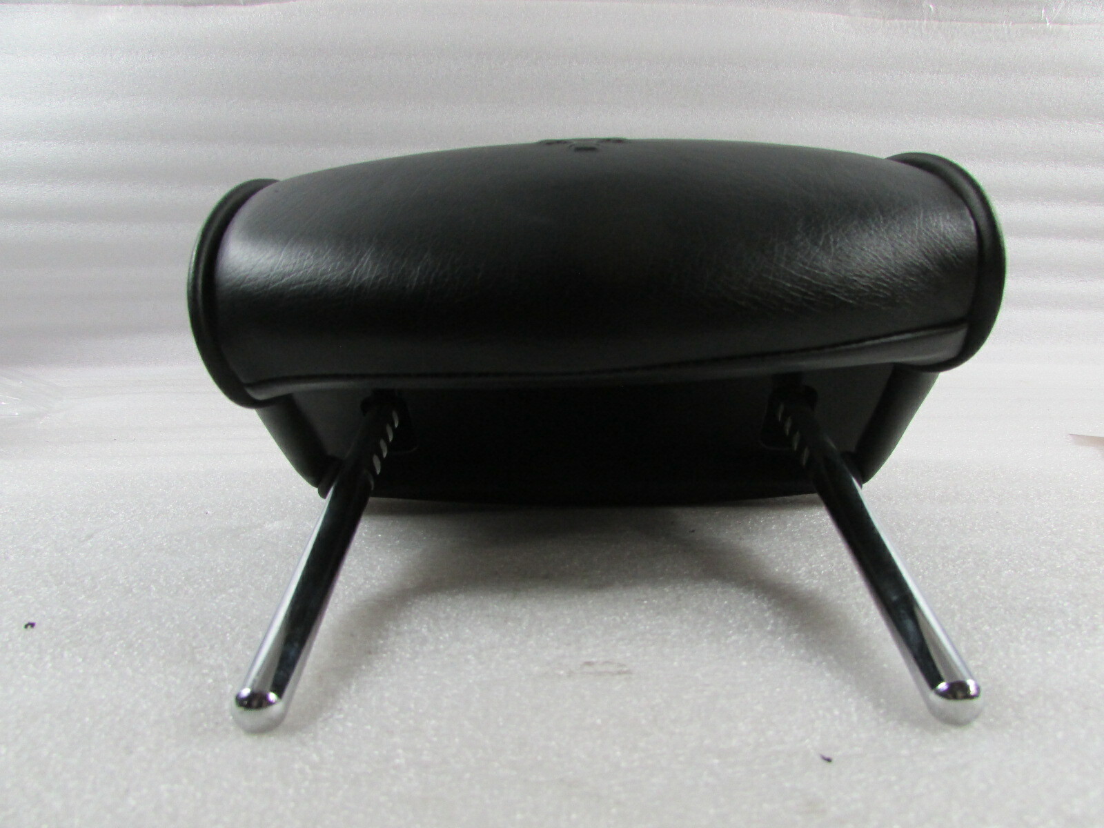 Maserati Quattroporte, Rear Side Seat Headrest, Black, Used