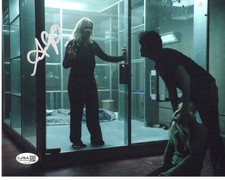 Anna Camp signed 8x10 Photo Maddie Reagan Lockwood YOU JSA
