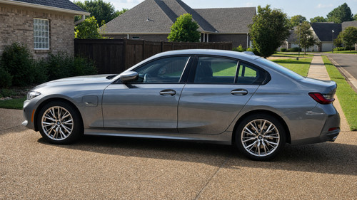 2023 BMW 3-Series 330e xDrive