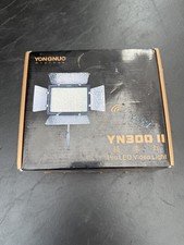 YONGNUO YN300 II LED Video Light Handheld Remote Control Photography sr2