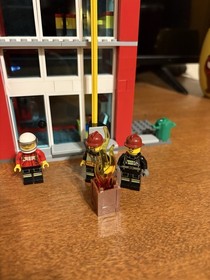 LEGO CITY: Fire Station (60004)