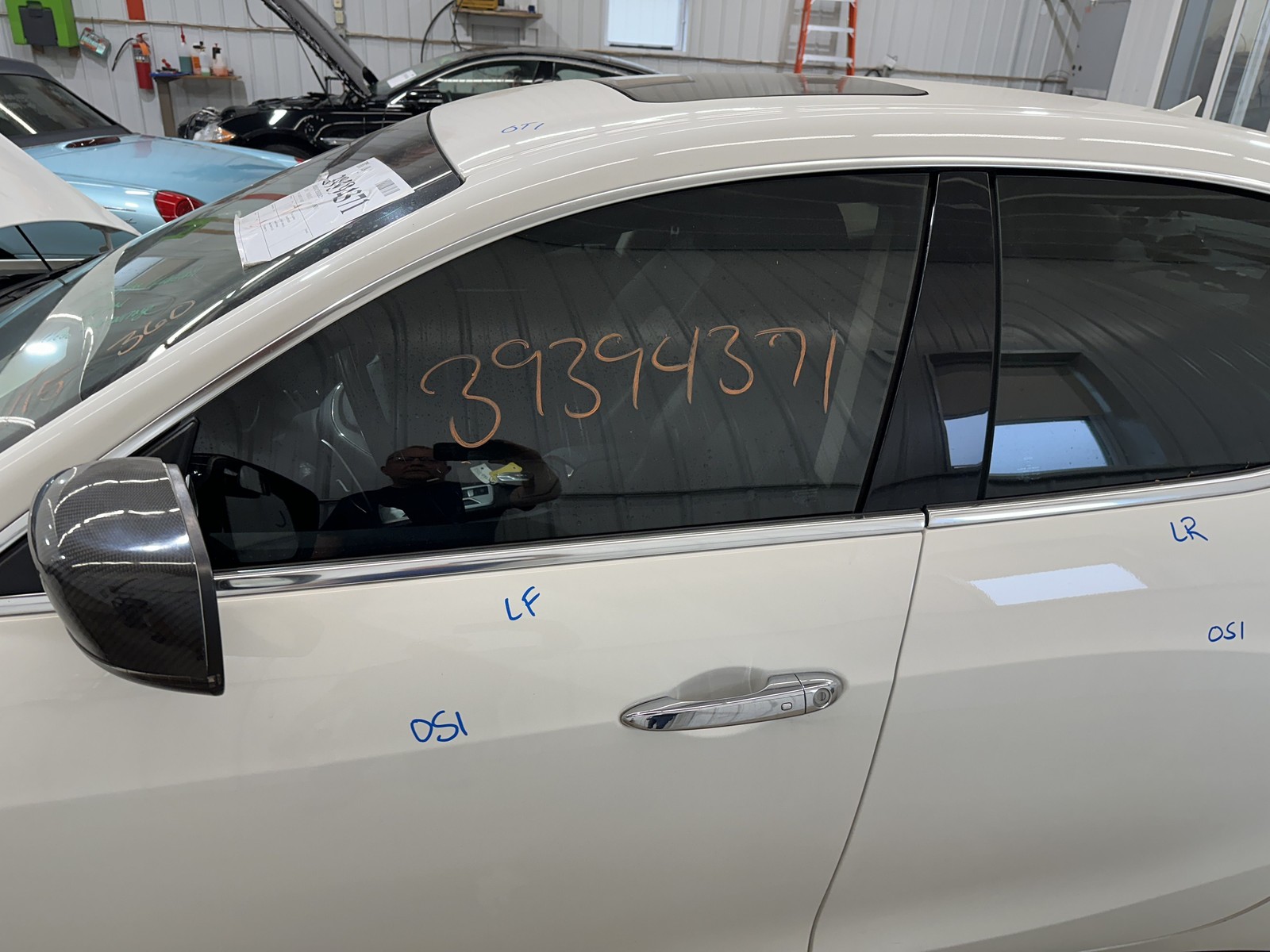 Maserati Ghibli Front Left Door shell White