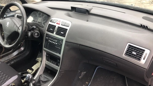 26674T0206 Piloto Trasero Izquierdo para PEUGEOT 307 BREAK / SW (S1)(04. 1165178 - Imagen 7 de 10