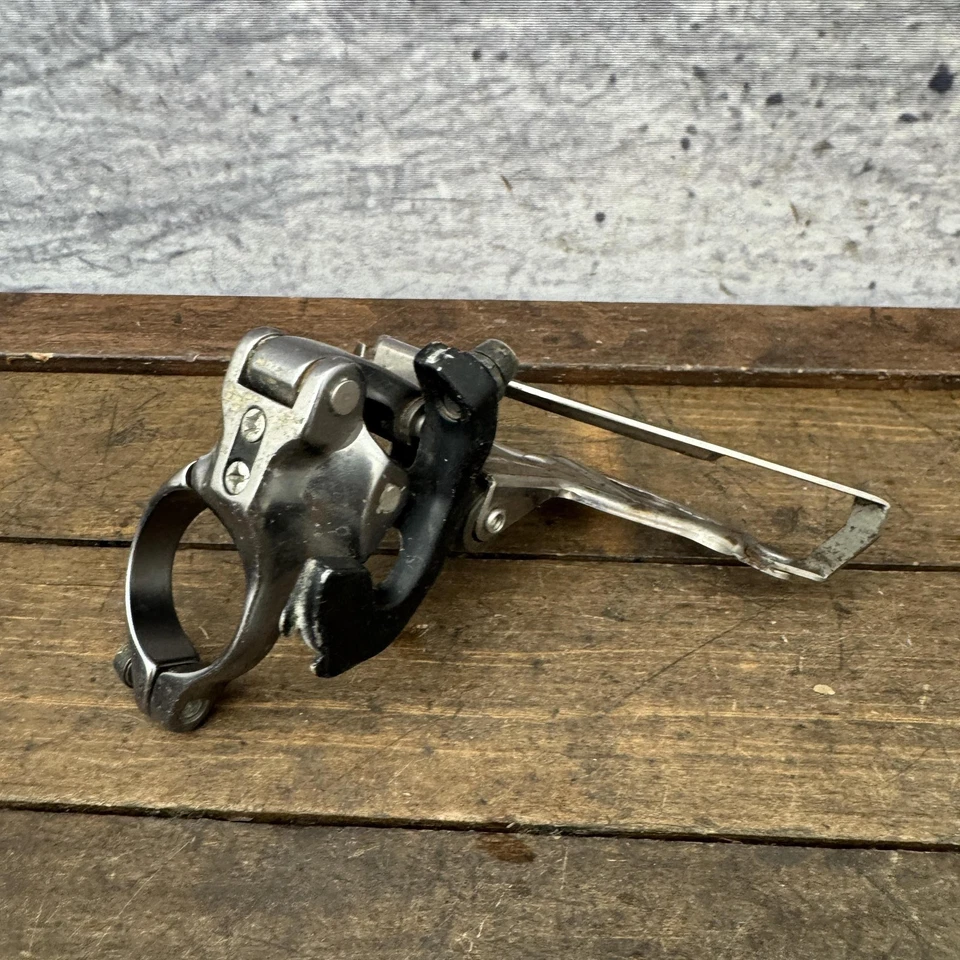 Shimano XTR FD-M961 Front Derailleur 31.8mm Clamp Top Dual Pull Japan 66-69° - Image 3 of 4