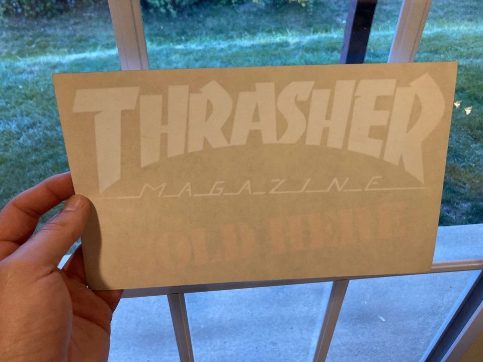 Revista Thrasher Vintage Skateboard Tienda Ventana Pegatina Vendida Aquí Distribuidor Grande Foto 4 de 4