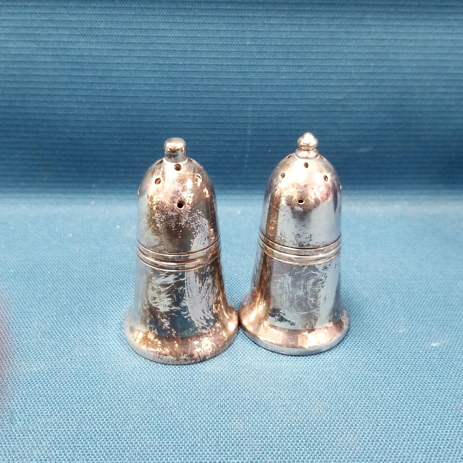 Vtg EPNS L.R. Sheffield England Silver S&P Shakers Art Deco