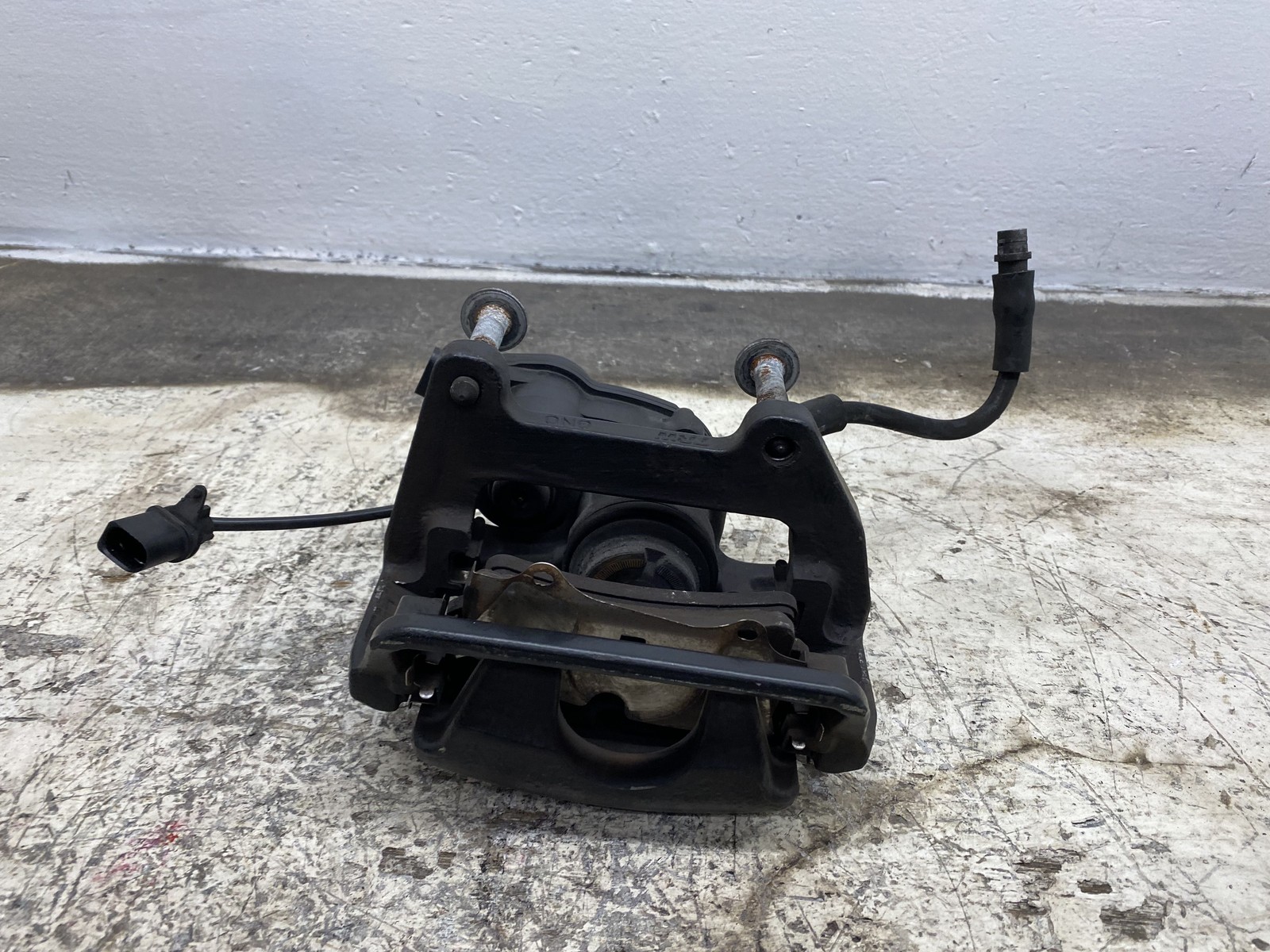 2010-2020 BENTLEY MULSANNE OEM 6.8L RWD REAR LEFT DRIVER BRAKE CALIPER *26K*