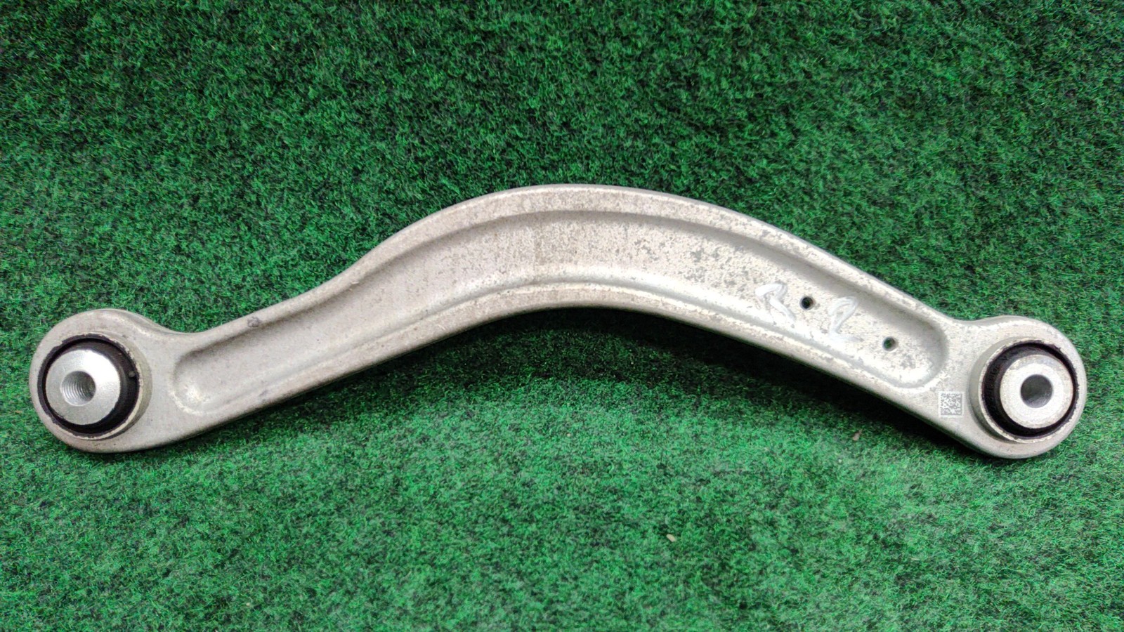 2015-2018 Mercedes Benz C300 Rear Right Camber Upper Control Arm OEM A2053506203