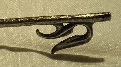 Noble Collection Bilbo's Mirkwood Cell Key Prop Replica Hobbit Lord of the Rings - Picture 5 of 8