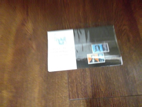 GB SG 685-686 PRESENTATION PACK 1966 BURNS Stamps CAT £60 SUPERB - Picture 3 of 3