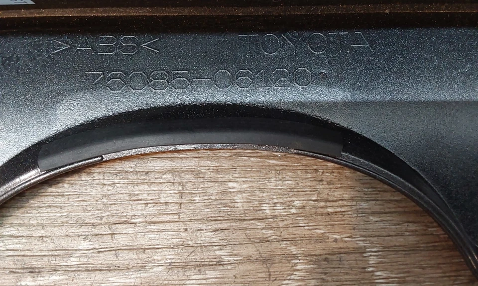 Alerón trasero Toyota Camry 2015-2017 puerta ala OEM 76085-06120 Foto 3 de 4