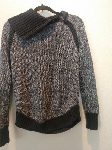 Lululemon Passage to Prana Sweater 