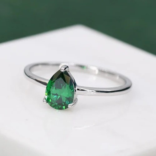 1.50 Ct Pear Cut Green Emerald 14K White Gold Finish Wedding Engagement Ring - Picture 6 of 10
