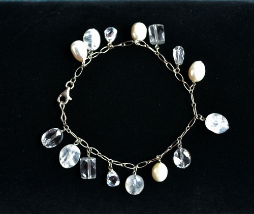 Lovely delicate sterling silver chain bracelet with pearl,quartz & crystal drops - Picture 2 of 8