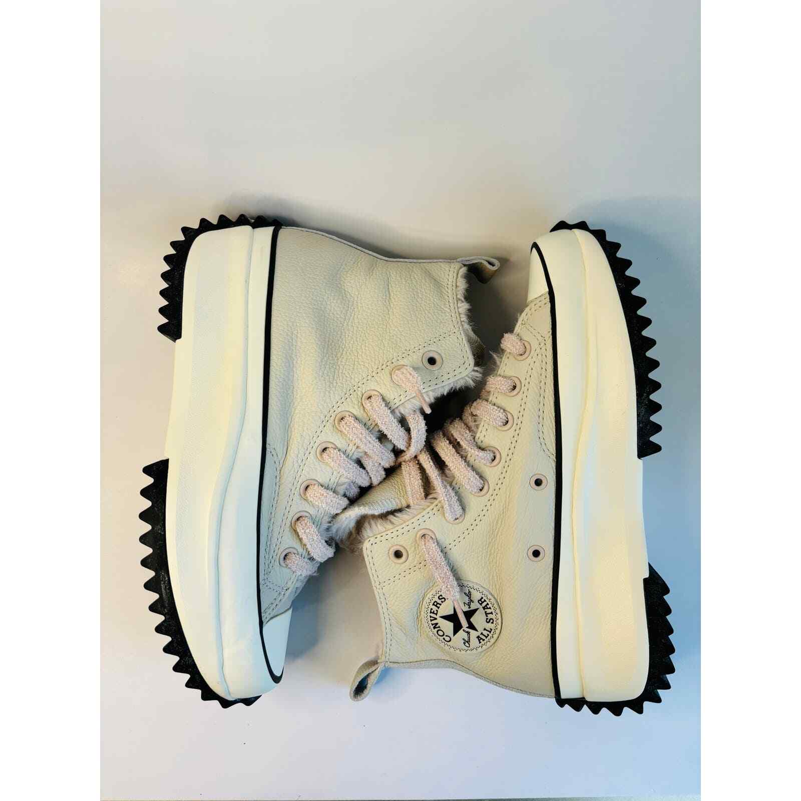 Women's Converse Run Star Hike Cozy Platform Size