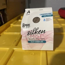 Leggs Silken Mist Size A Nude Silky Sheer Cool Comfort Control Top Panty 98543