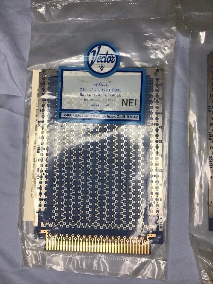 Four New Vector 72-Pin Zig-Zag Logic Board 4066-4 Free Shipping - Image 4 of 4