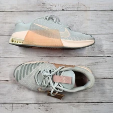 Sz 9.5 WMNS NIKE Metcon 9 Silver Pale Ivory DZ2537 002 - New/NoBox