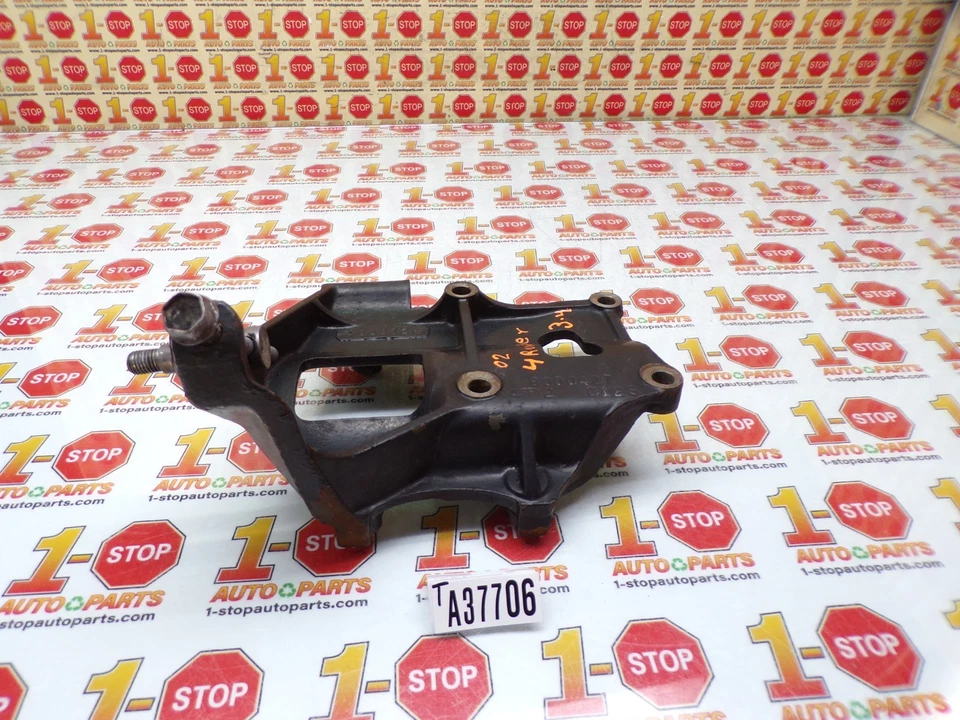 Soporte de montaje de compresor de aire acondicionado Toyota 4runner 1998-2002 88431-0C020 OEM Foto 3 de 4