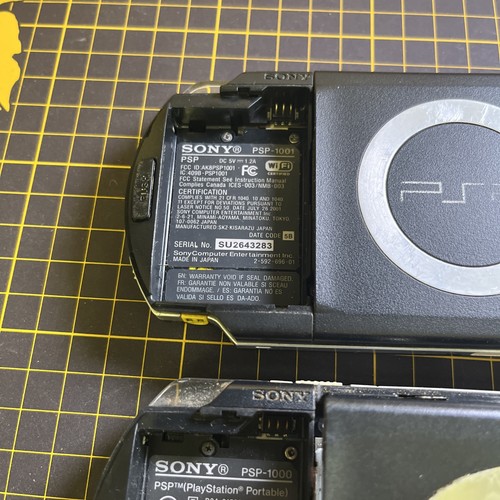 Lot 2 Sony PSP-1000 PSP-1001 Black PlayStation Portable Console No Battery Parts - Picture 4 of 8