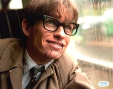 Eddie Redmayne Theory of Everything Autographed Signed 8x10 Photo ACOA