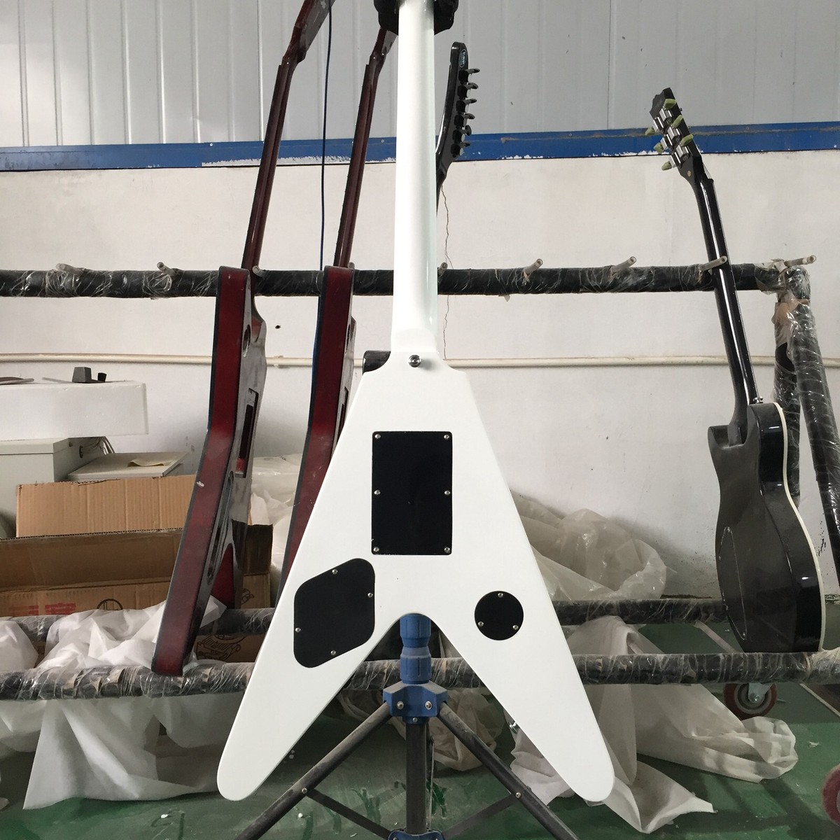 Factory White Flying V Electric Guitar 6 Strings HH Pickups