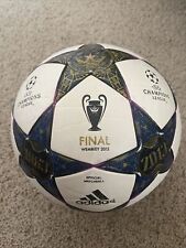 Futebol liga dos campeões Final Wembley bola de futebol amarelo bola de  berlim Premier League futebol grânulos antiderrapante - AliExpress