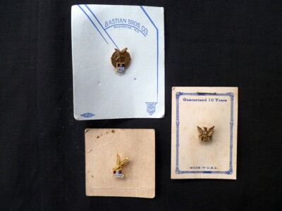 ~ D24-159 ~ LOT of 3 Vintage FOE Pins ~ Fraternal Order of Eagles