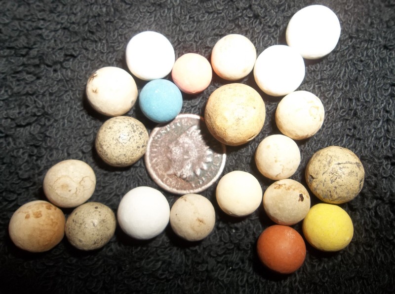 TWENTY ONE OLD PIONEER MARBLES and INDIAN GAME STONES BEAUTIFUL AUTHENTIC RELICS