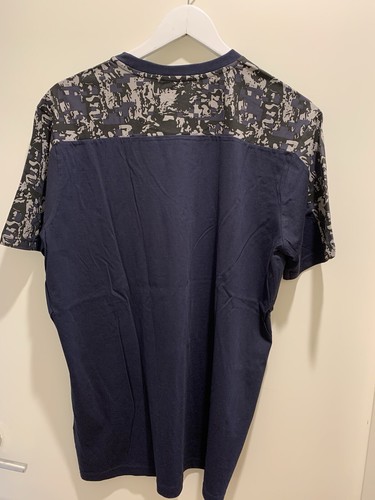 Emporio Armani EA7 Tshirt In Navy Blue Size XXL - Picture 2 of 4