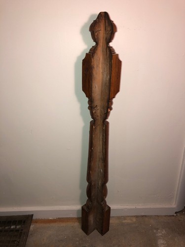 Jan 2028 Antique Oak Corner Newell Post - Picture 4 of 11