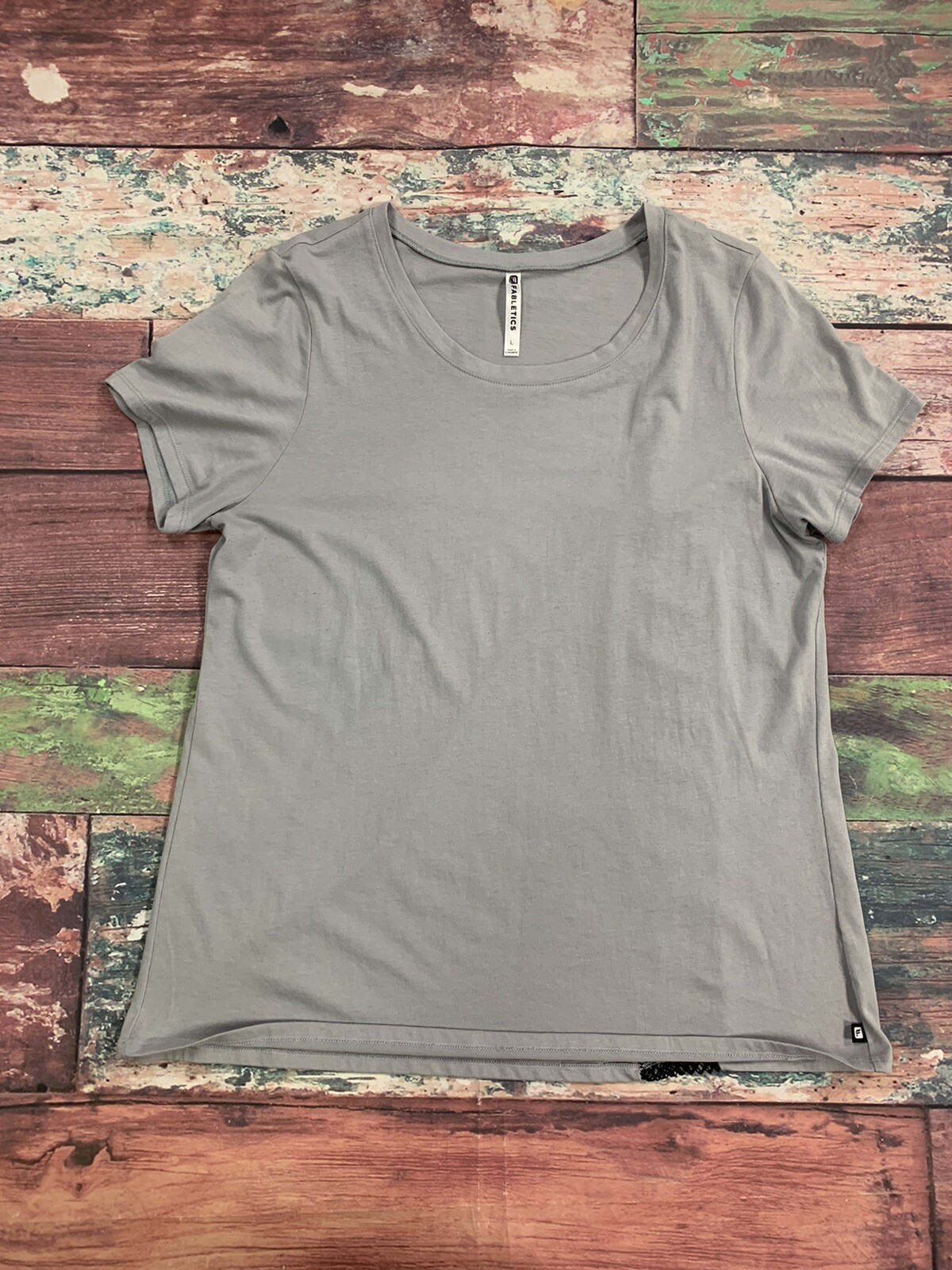 Fabletics Gray Athletic Basic Short Sleeve T-Shir… - image 1
