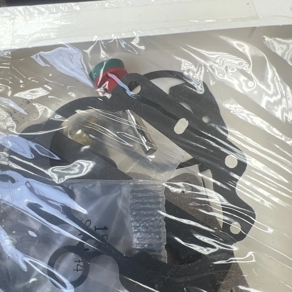 J8134232 MOPAR Carburetor Rebuild Kit Jeep CJ7 CJ5 Scrambler J10 87-90 YJ NOS - Image 3 of 4