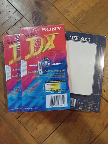 2 X SONY Super DX E-180 Blank VHS Tapes NEW PAL 3hours + 1 Teac - Picture 3 of 3