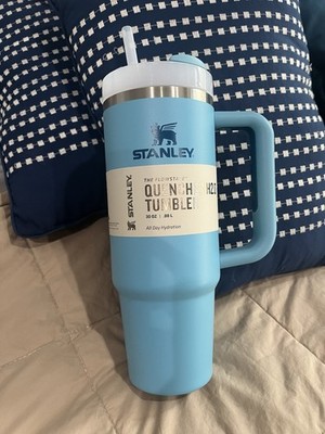 NEW Stanley 30 oz Stainless Steel FlowState Quencher Tumbler - Pool Blue