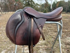 Black Country Wexford Jump Saddle 18 XXW Hoop Tree