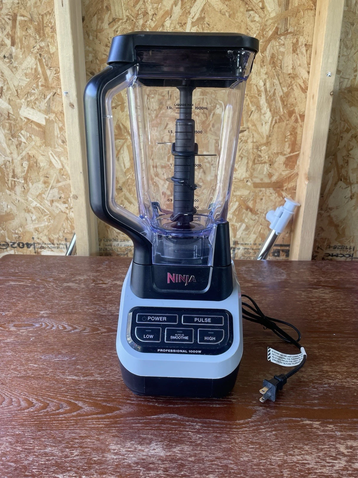 Ninja CO650B 72 oz Professional Blender
